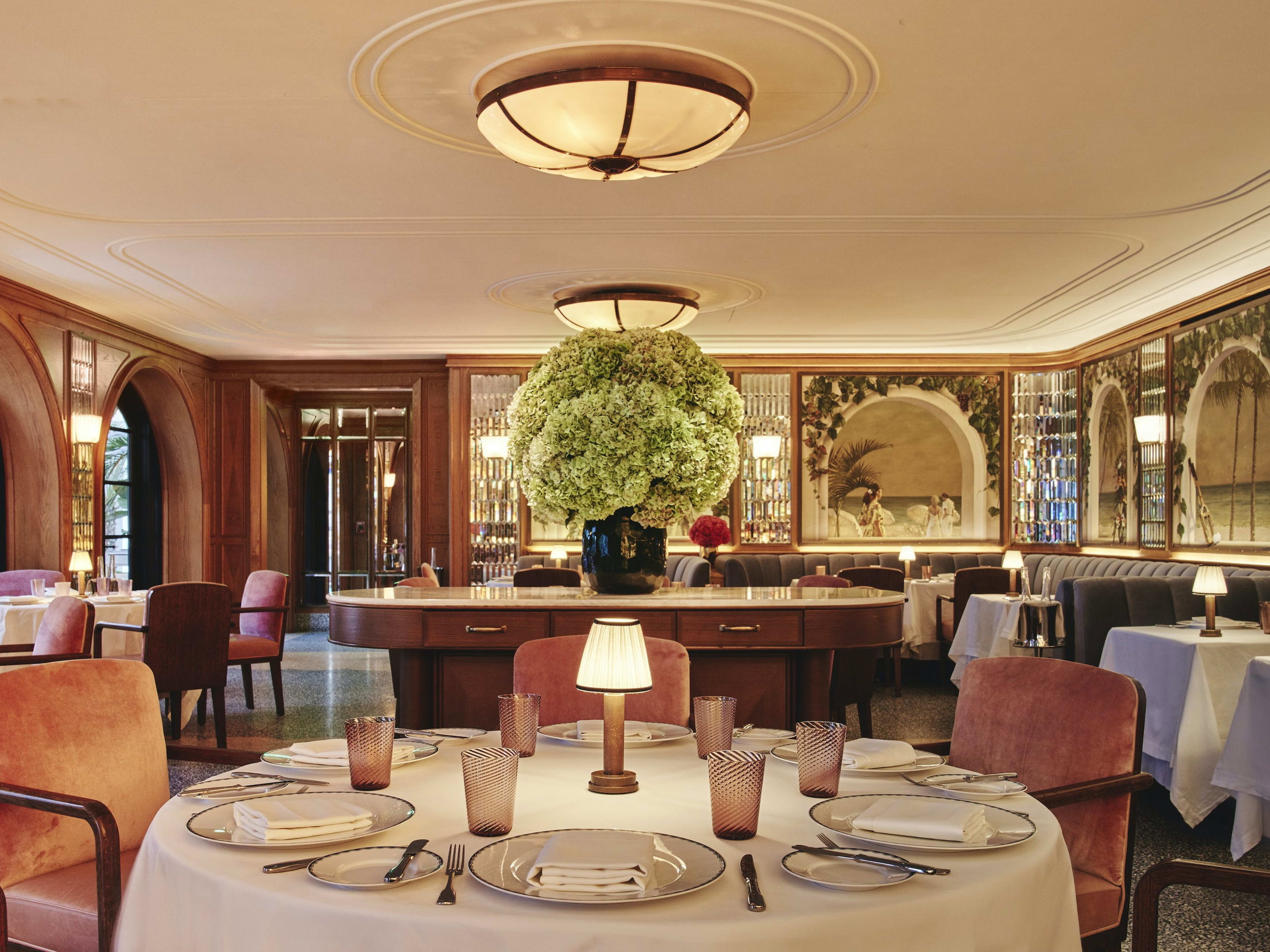 Lido Restaurant and Champagne Bar at The Surf Club