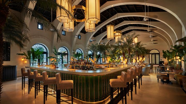 Lido Restaurant and Champagne Bar at The Surf Club bar in Surfside, United States