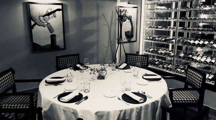 Versátil, Restaurant in Zarza de Granadilla