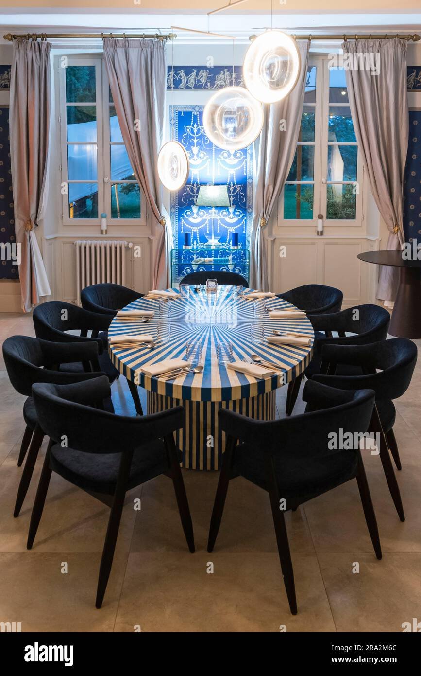 L'Intangible restaurant in Lempaut
