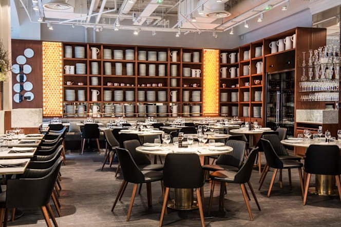 Lazare restaurant in Perpignan, France