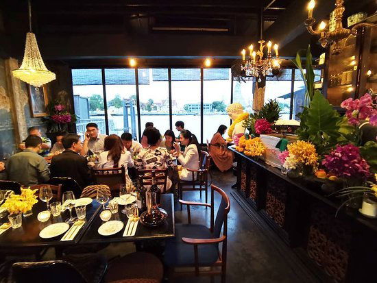 Rongros, Restaurant in Bangkok