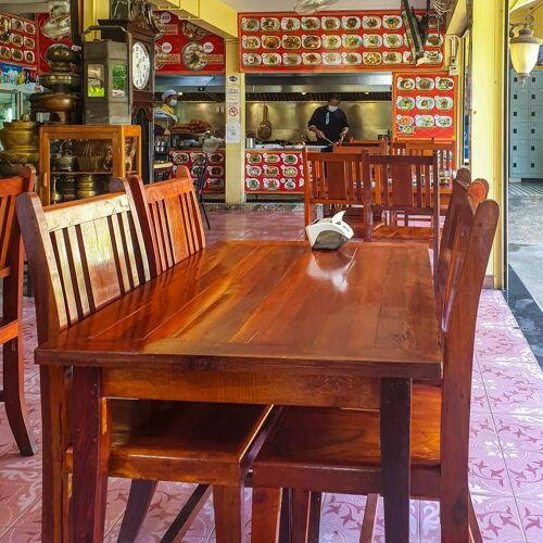 Ruen Jarung restaurant in Phra Nakhon Si Ayutthaya, Thailand