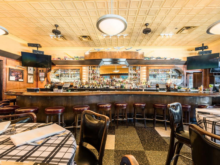 Gibsons Bar & Steakhouse, Chicago, United States