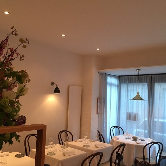 Montée, Restaurant in Paris