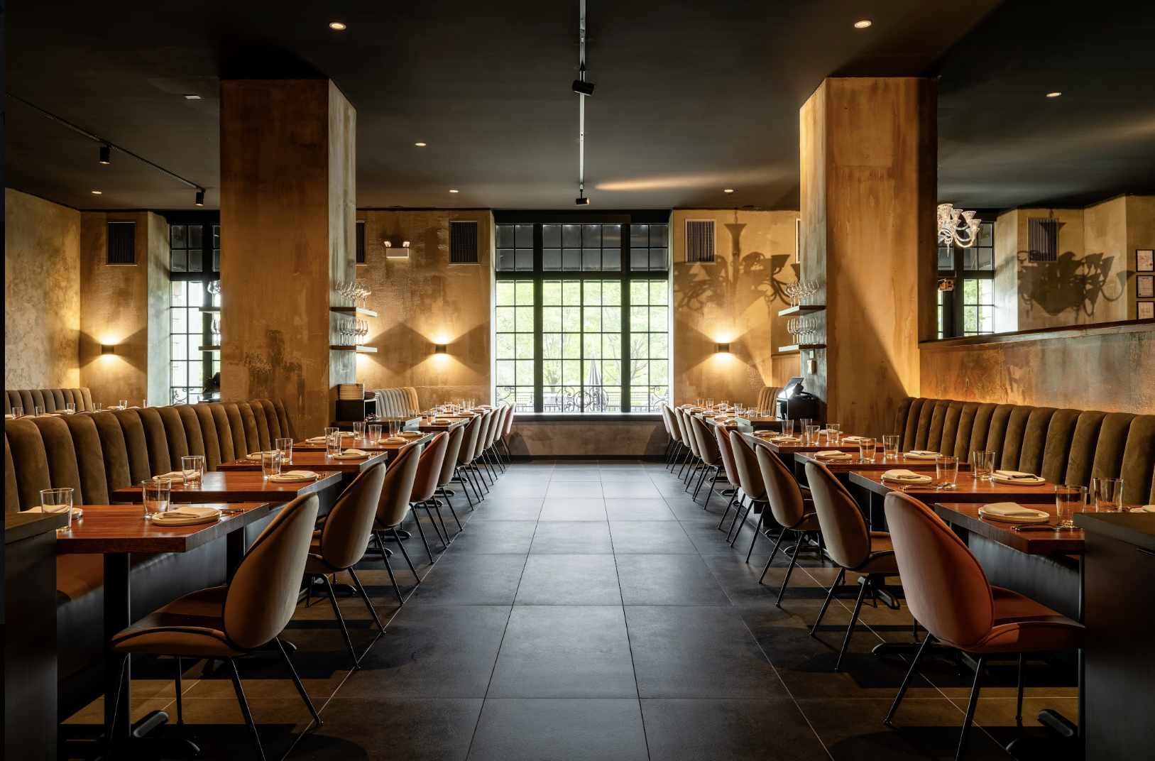 S.K.Y., Restaurant in Chicago
