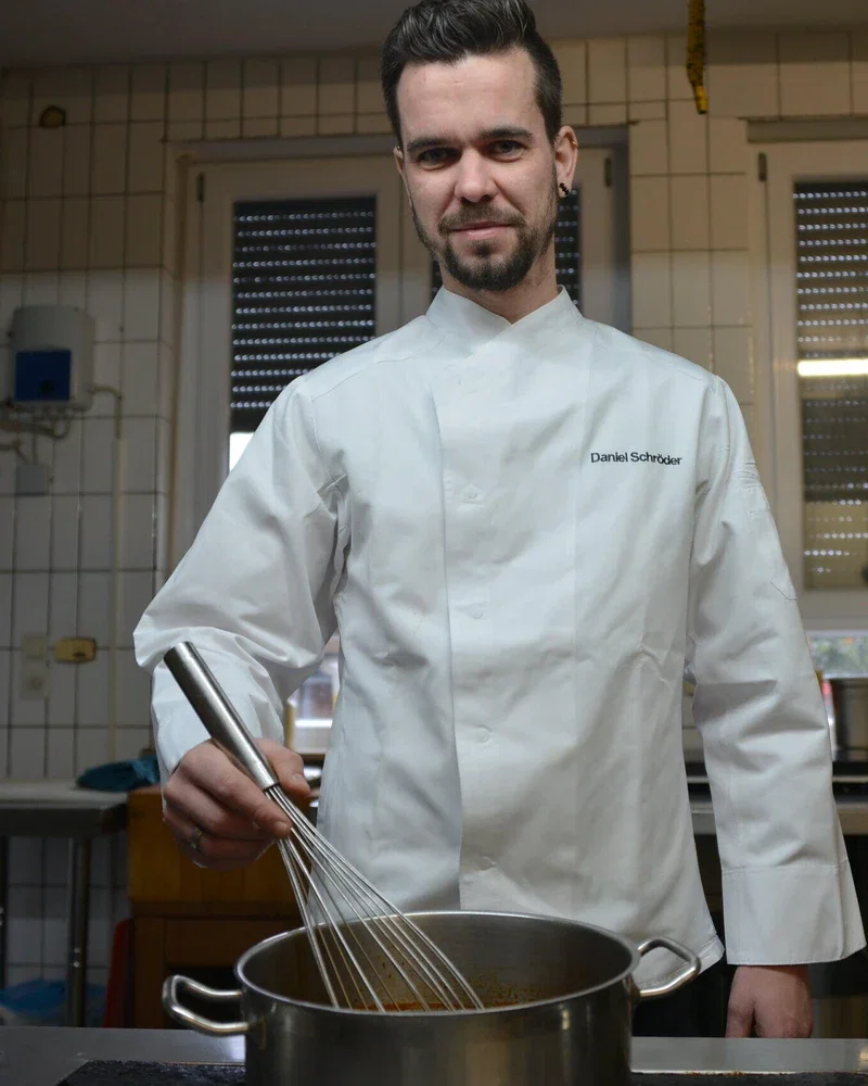 Daniel Schröder