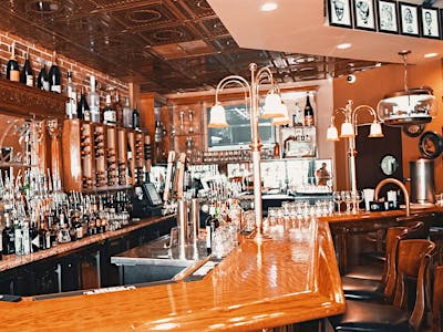 CC’s City Broiler, Restaurant in Columbia