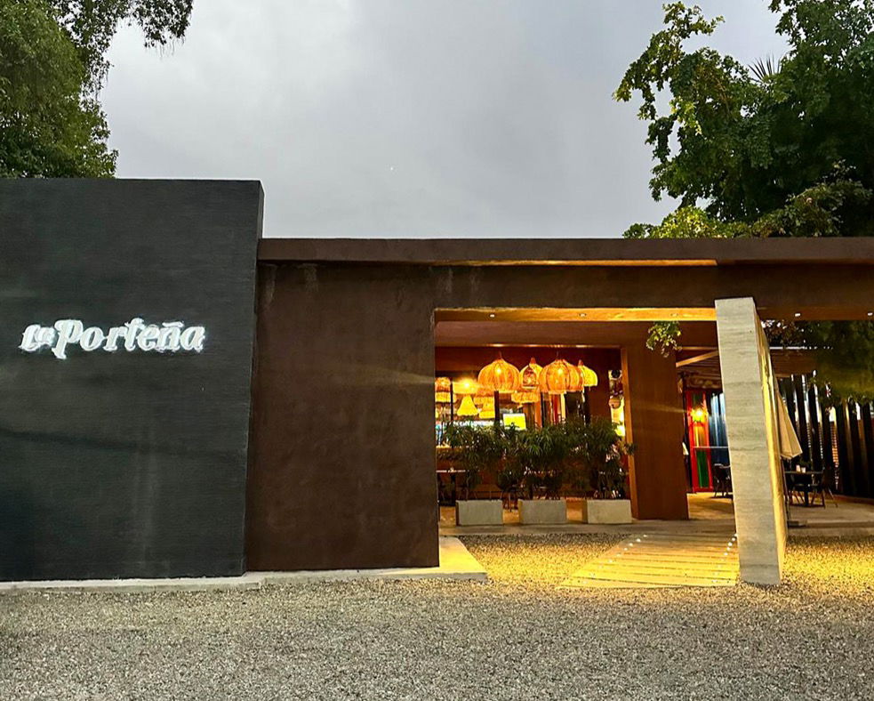 La Porteña, Restaurant in Santiago De Los Caballeros