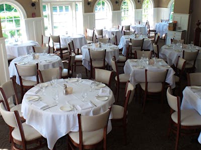 Stone Creek Inn, East Quogue, United States