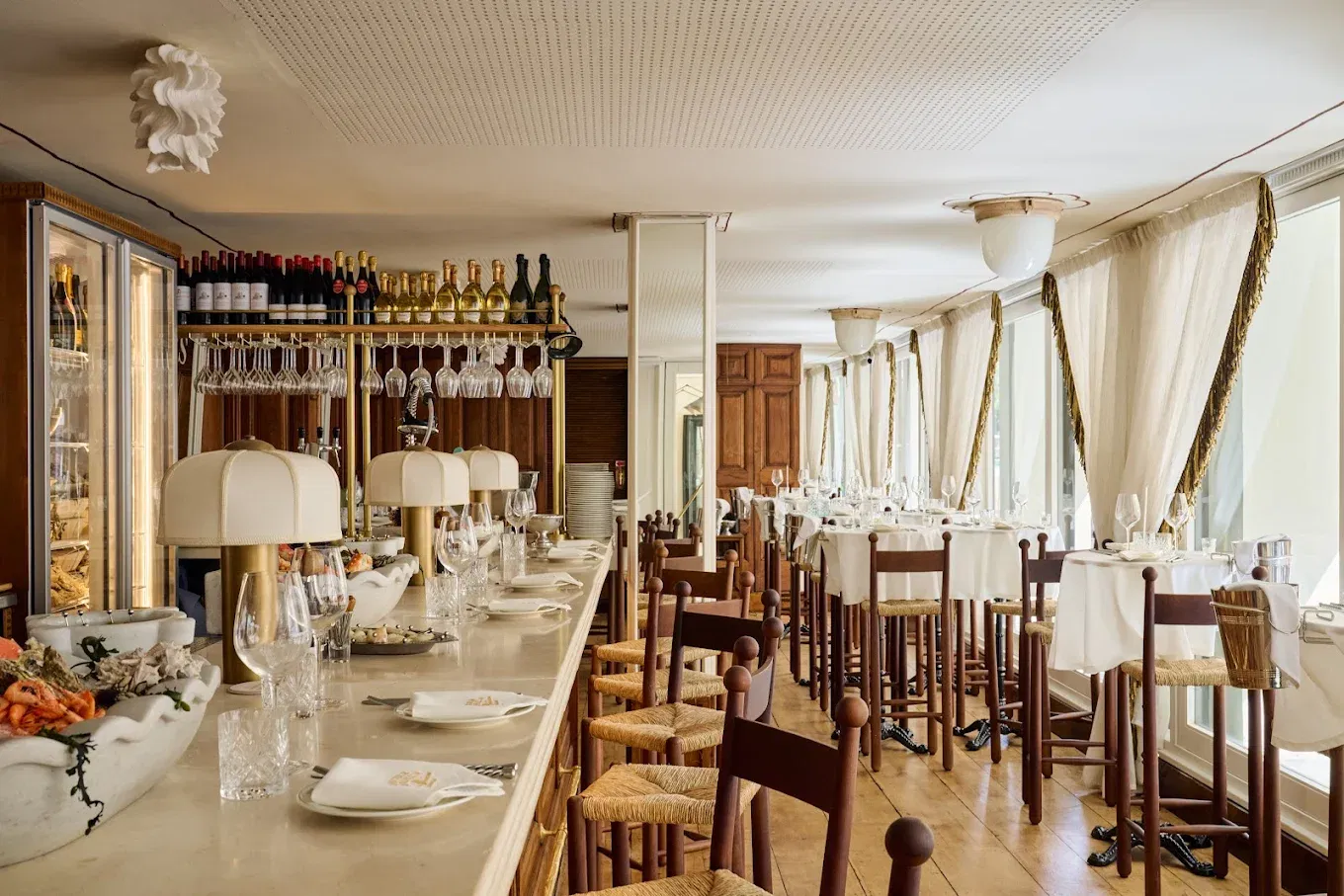 Oysters Menorca, Restaurant in Barcelona