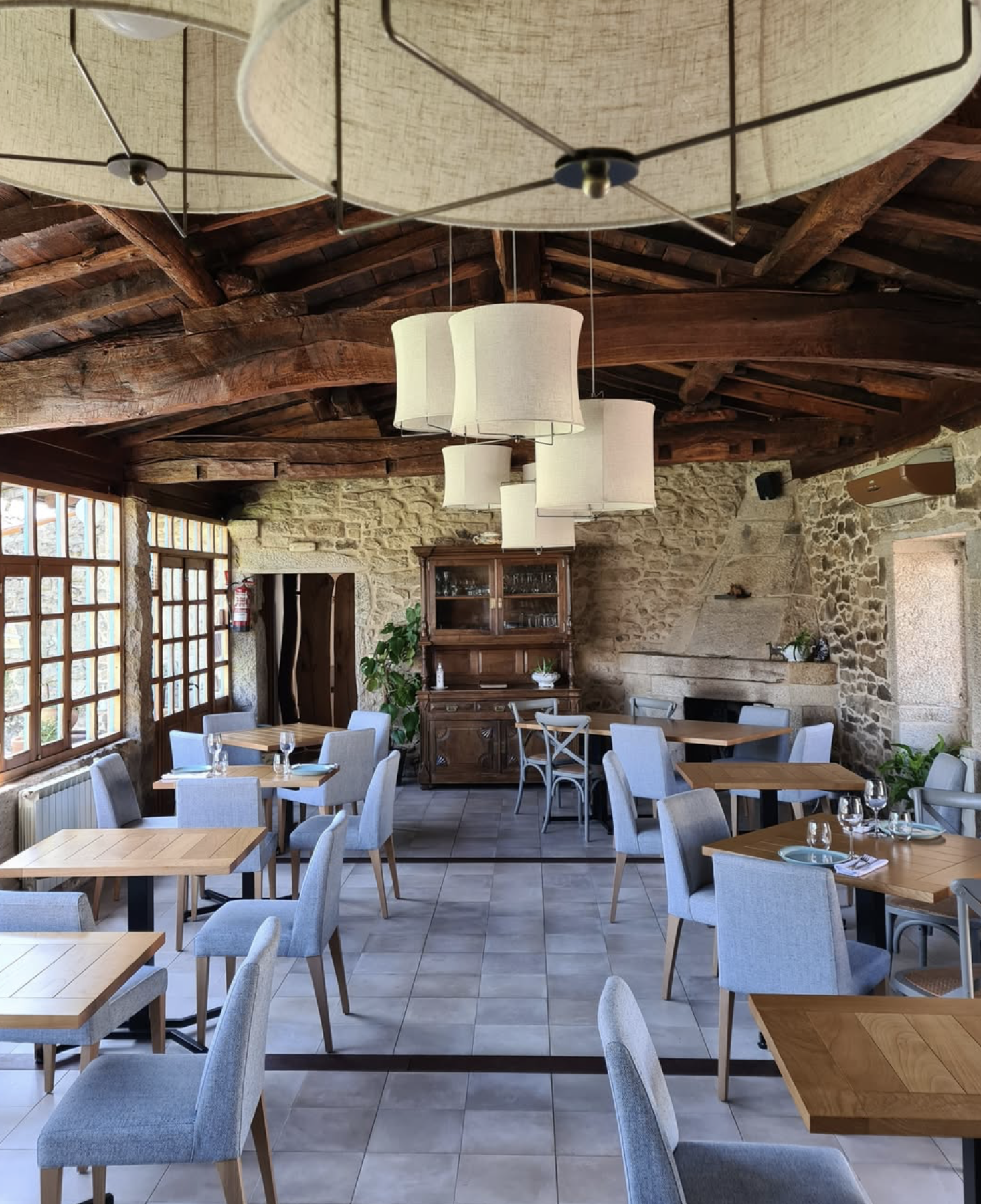 A Parada das Bestas, Restaurant in Pidre