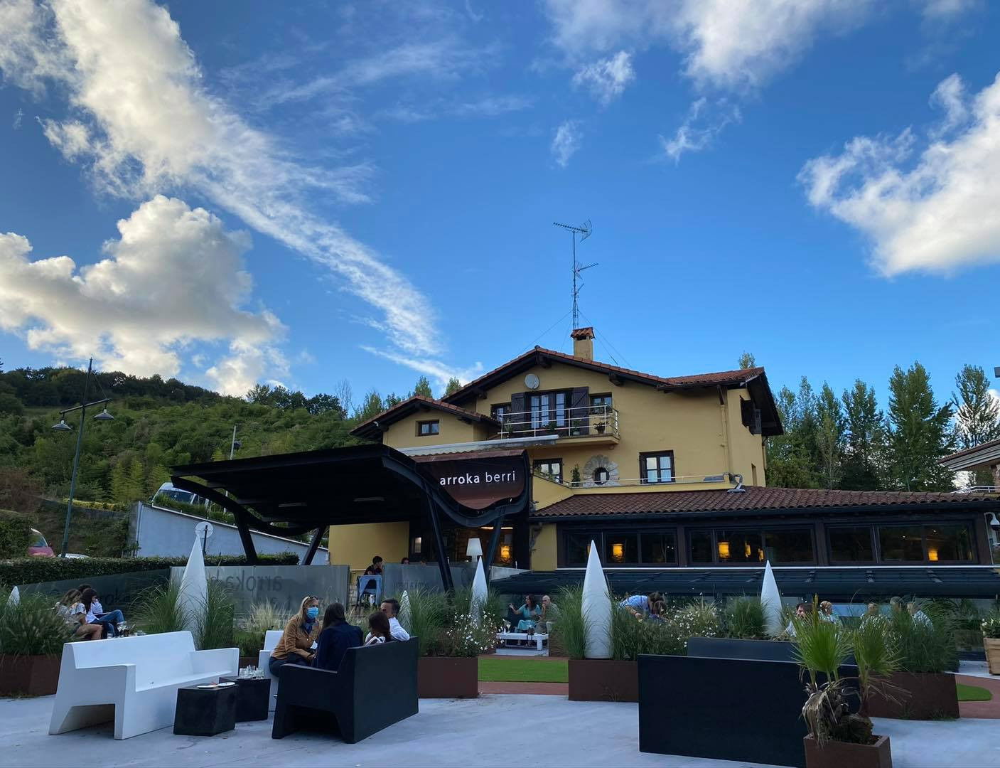 Arroka Berri, Restaurant in Hondarribia