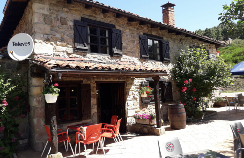 Venta Morena. Hotel Rural Venta Morena, San Salvador De Cantamuda, Spain