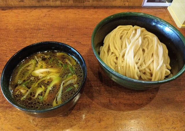 Clutch Hitter, Restaurant in Itami
