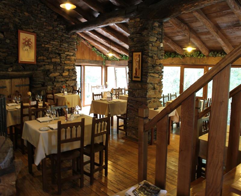 Mazo de Santa Comba, Restaurant in Lugo