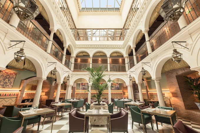 Balausta, Restaurant in Málaga