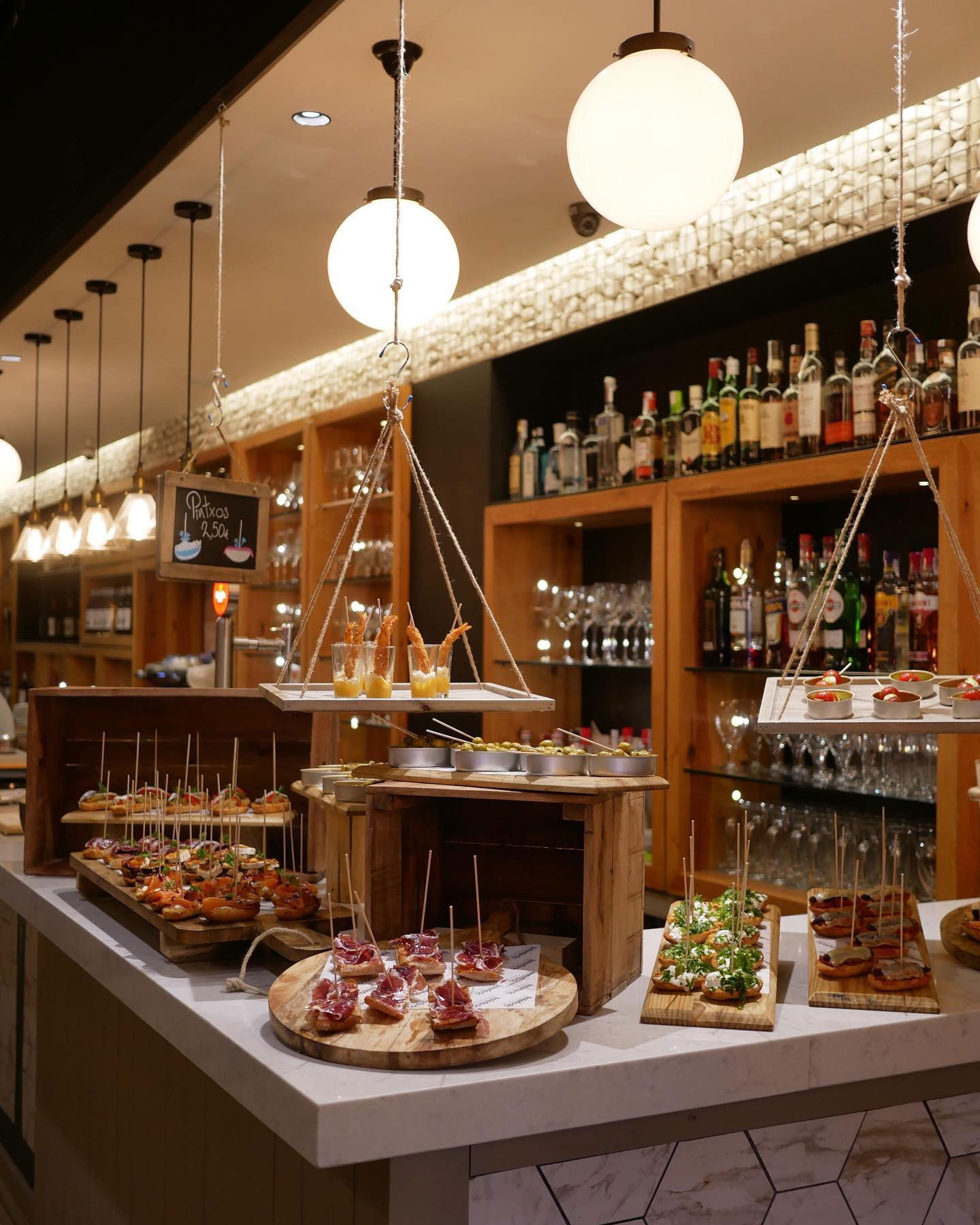 Telefèric, Restaurant in Barcelona