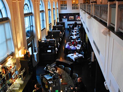 Café Navarre, Restaurant in South Bend