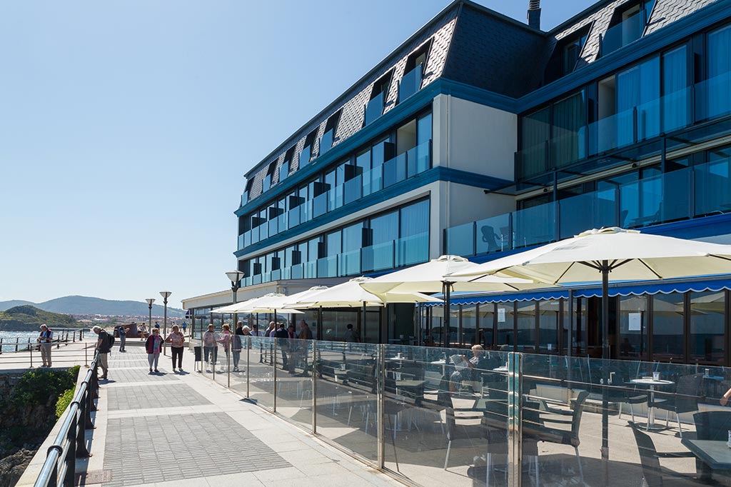 Restaurante Astuy. Hotel Astuy, Isla, Spain