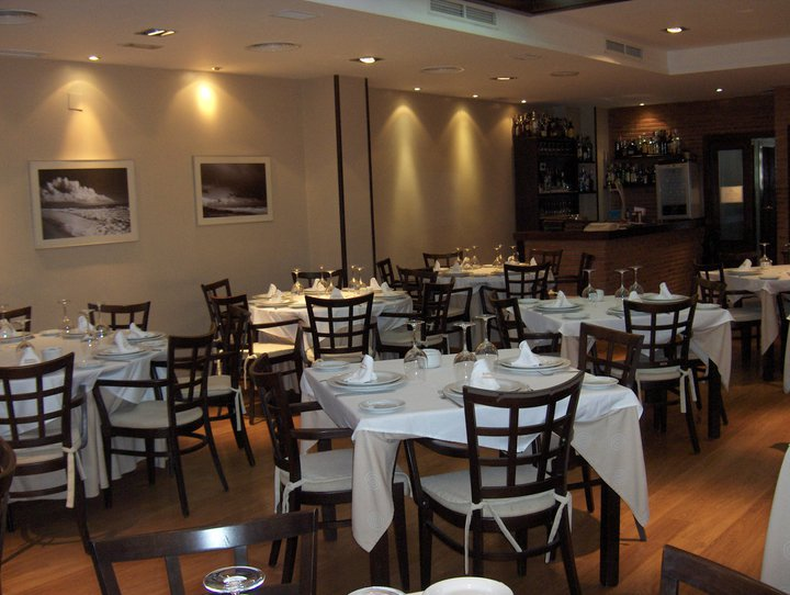 Portichuelo Restaurante, Restaurant in Huelva