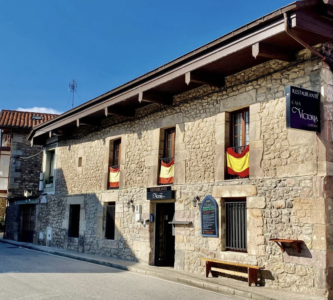 Casa Victoria, Restaurant in Arenas De Iguna