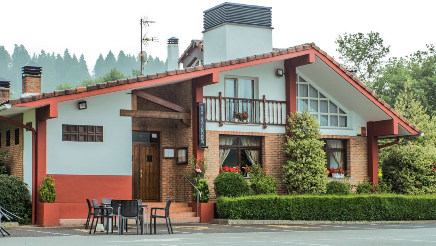 Basaguren Jatetxea, Restaurant in Urkiola