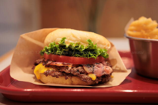 CENTRAL BURGER SHOP, Yokohama, Japan