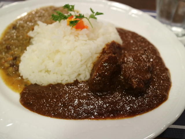 Curry&herb Cherry blossom, Kawasaki, Japan
