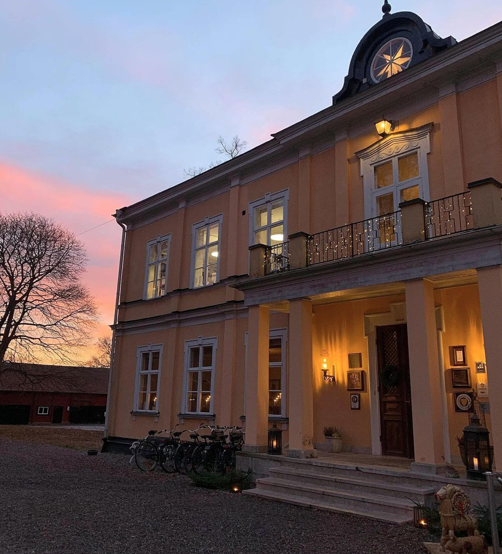 Thoresta Herrgård, Restaurant in Bro
