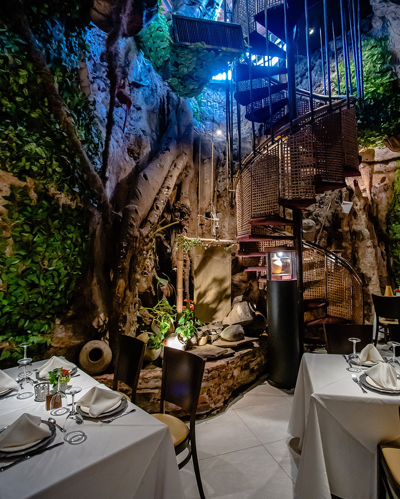 El Mesón de La Cava, Restaurant in Santo Domingo