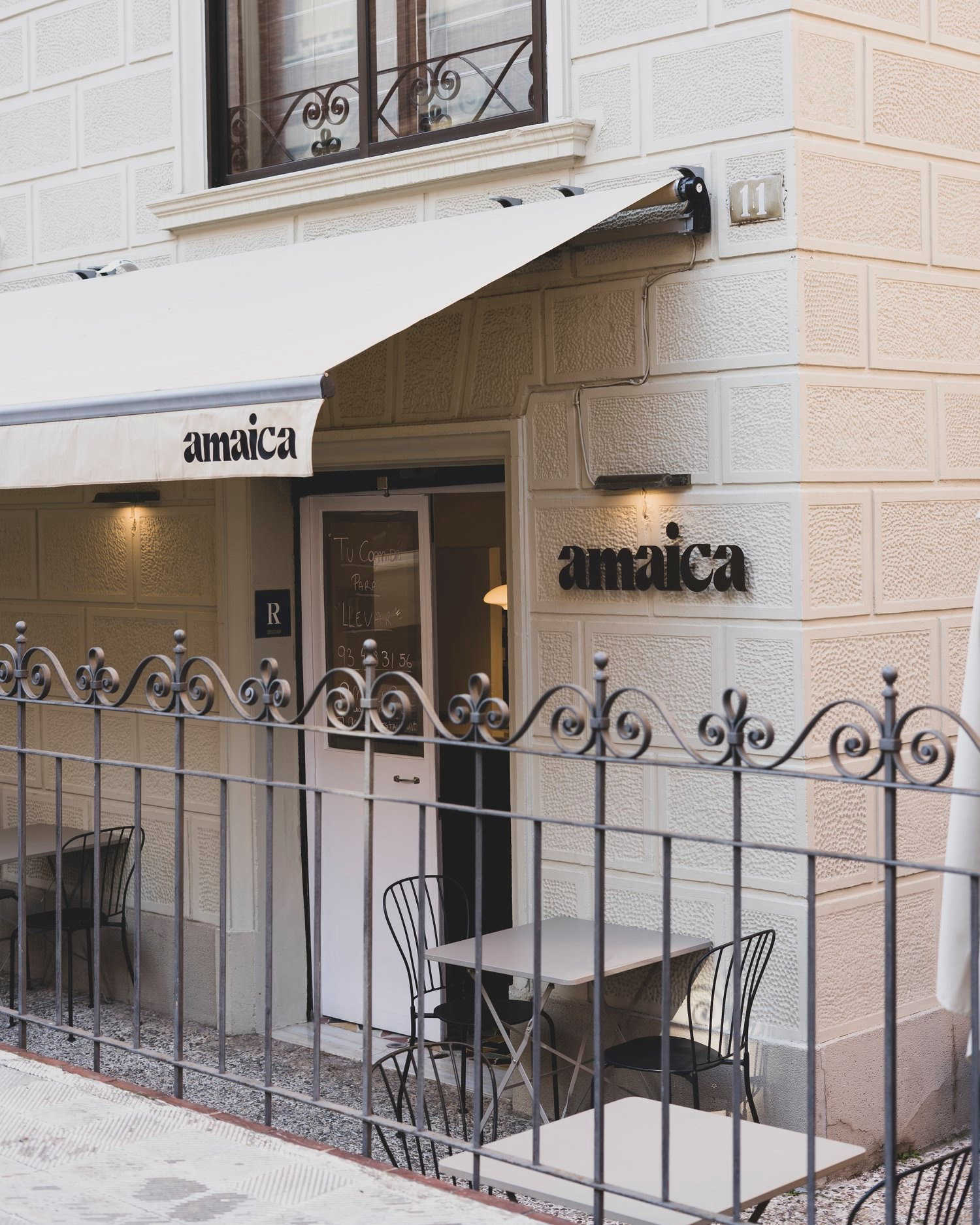 Amaica, Gervasi, Spain