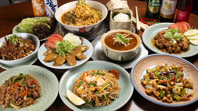 Sweet Basil, Restaurant in Osaka