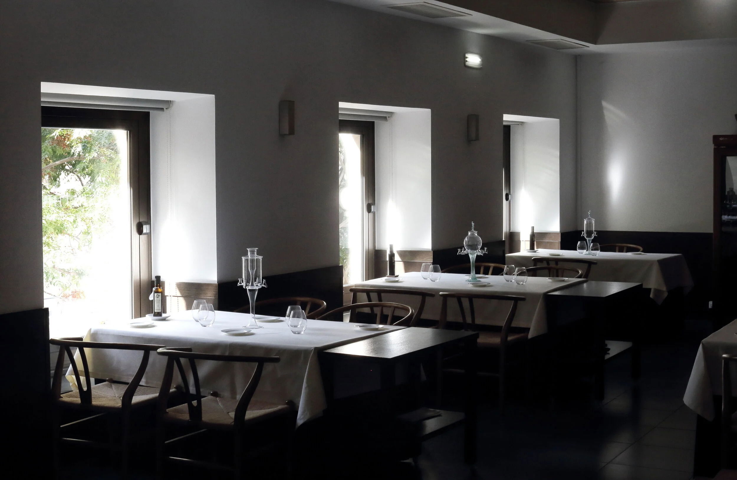 Absithium. Hotel Oriente, Restaurant in Zaragoza