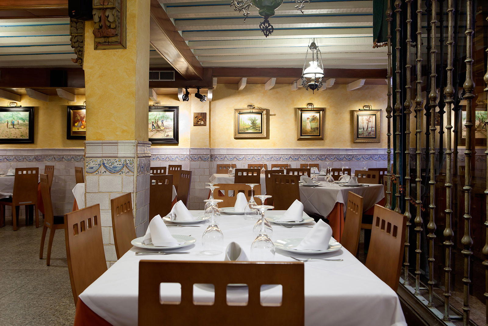 Beethoven restaurant in Haro