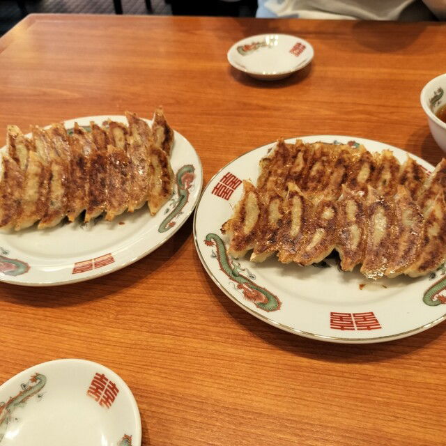 Marusho Gyoza Ten Dai2 hanna ten, Restaurant in Osaka