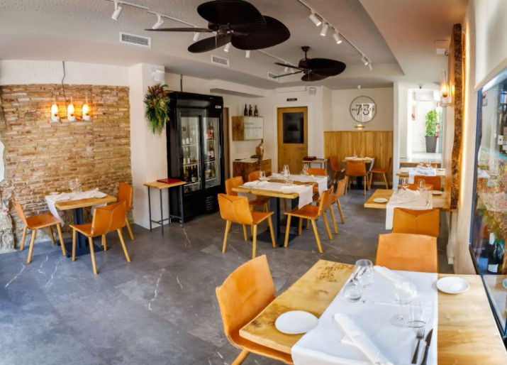 Portales 73, Restaurant in Logroño