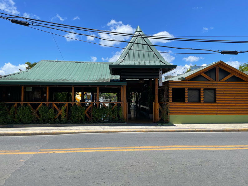 Pizza & Pepperoni, Restaurant in Jarabacoa
