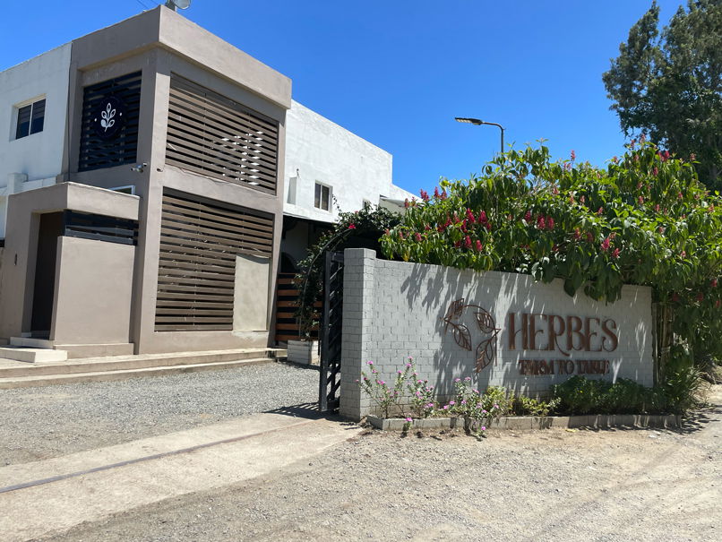 Herbes Farm To Table, Restaurant in Jarabacoa