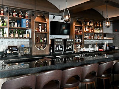 Apicio Ristorante & Enoteca, Zionsville, United States