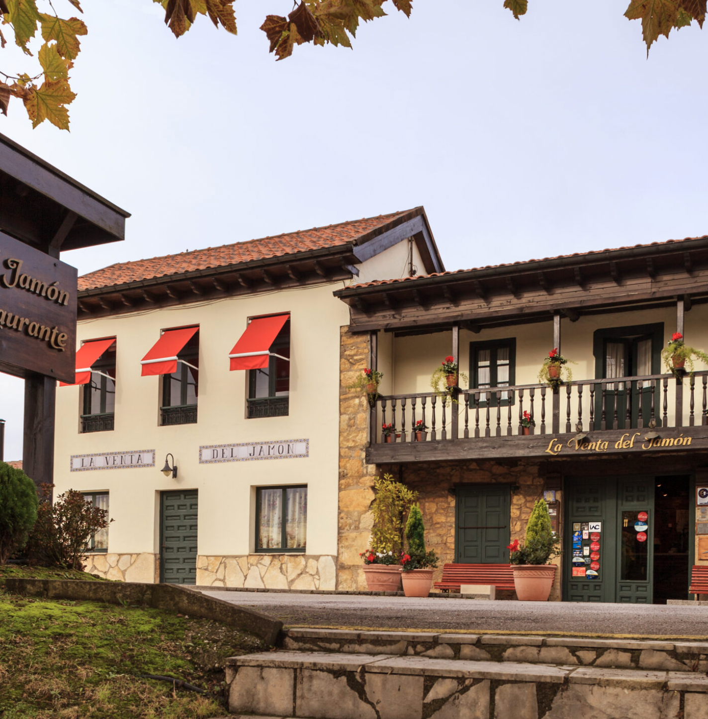 La Venta del Jamón, Restaurant in Pruvia