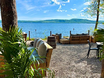 On the Rocks, Calabogie, Canada