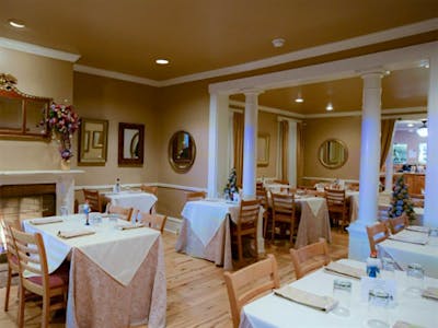 Elizabeth’s, An American Bistro, Lewisburg, United States