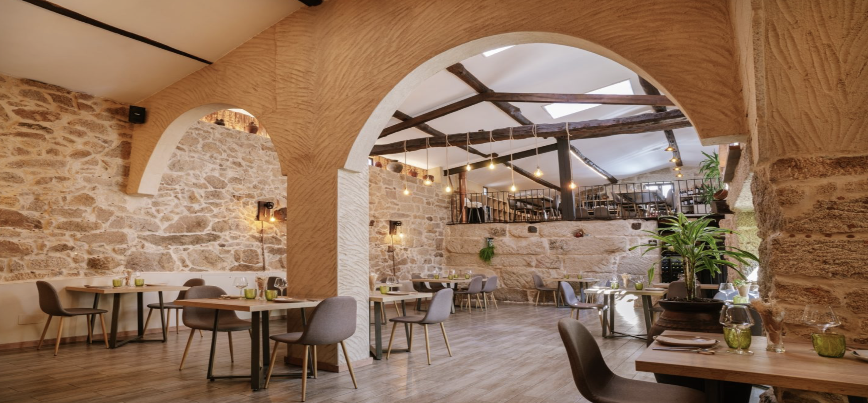 O Campanario restaurant in Luintra