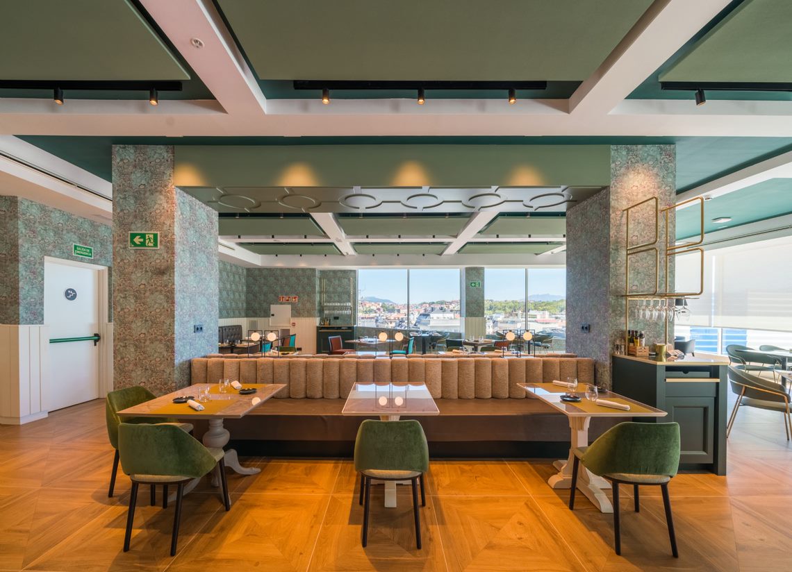 Aldapeta Gastrobar. Hotel Catalonia Donosti, Restaurant in San Sebastián