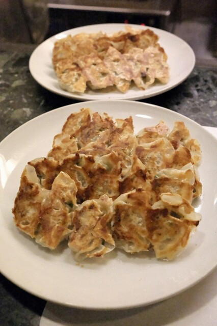 Gyoza no Mise Momo, Osaka, Japan
