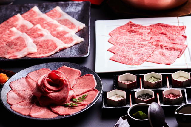 Kitashinchi Shabushabu Sukiyaki Kiraku, Osaka, Japan