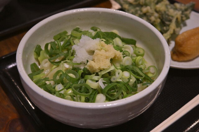 Daitsune Udon Ginza honten, Restaurant in Tokyo