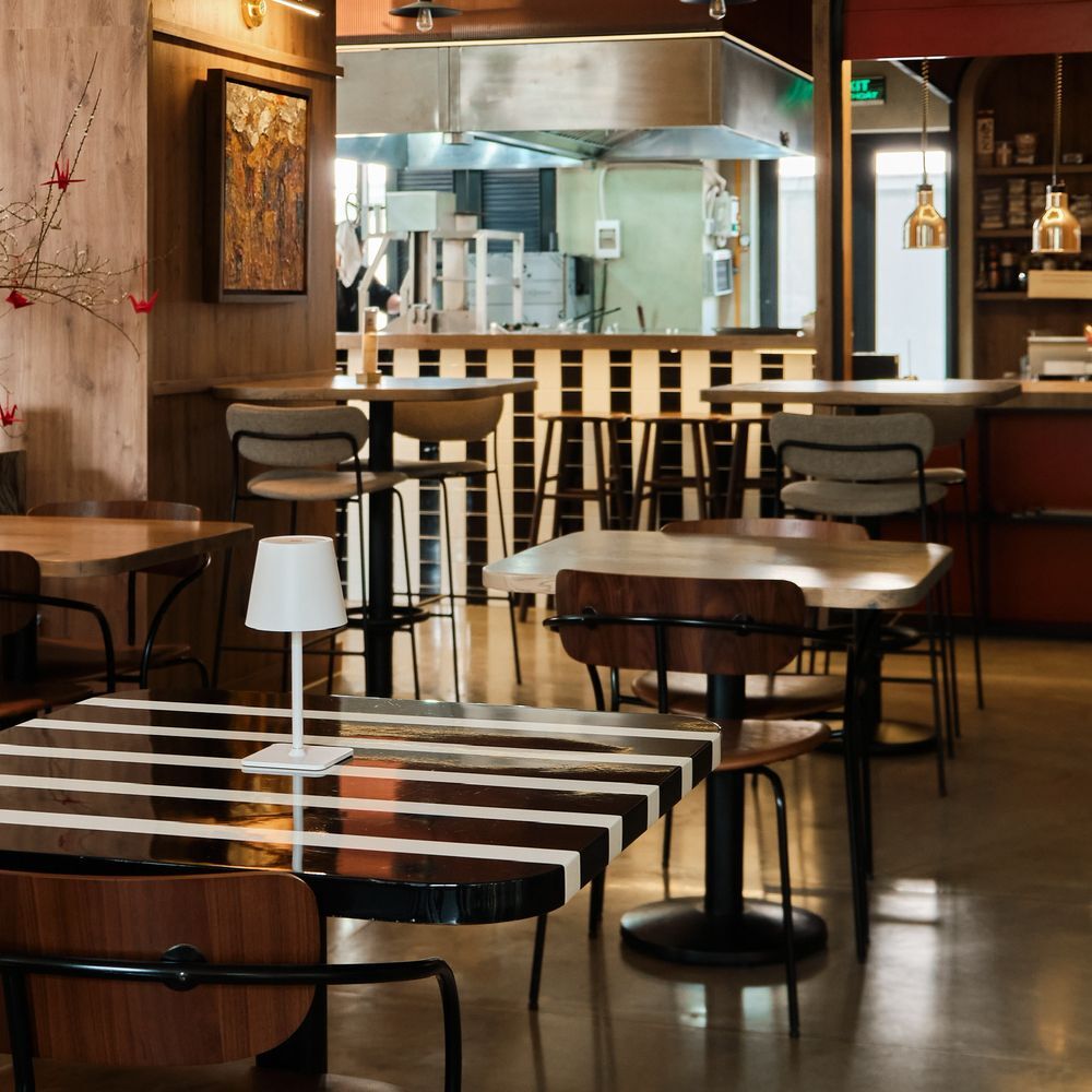 Apero, Restaurant in Ho Chi Minh City