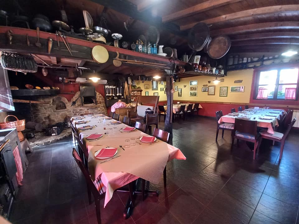 Ca'l Xabú, Cuerigo, Spain